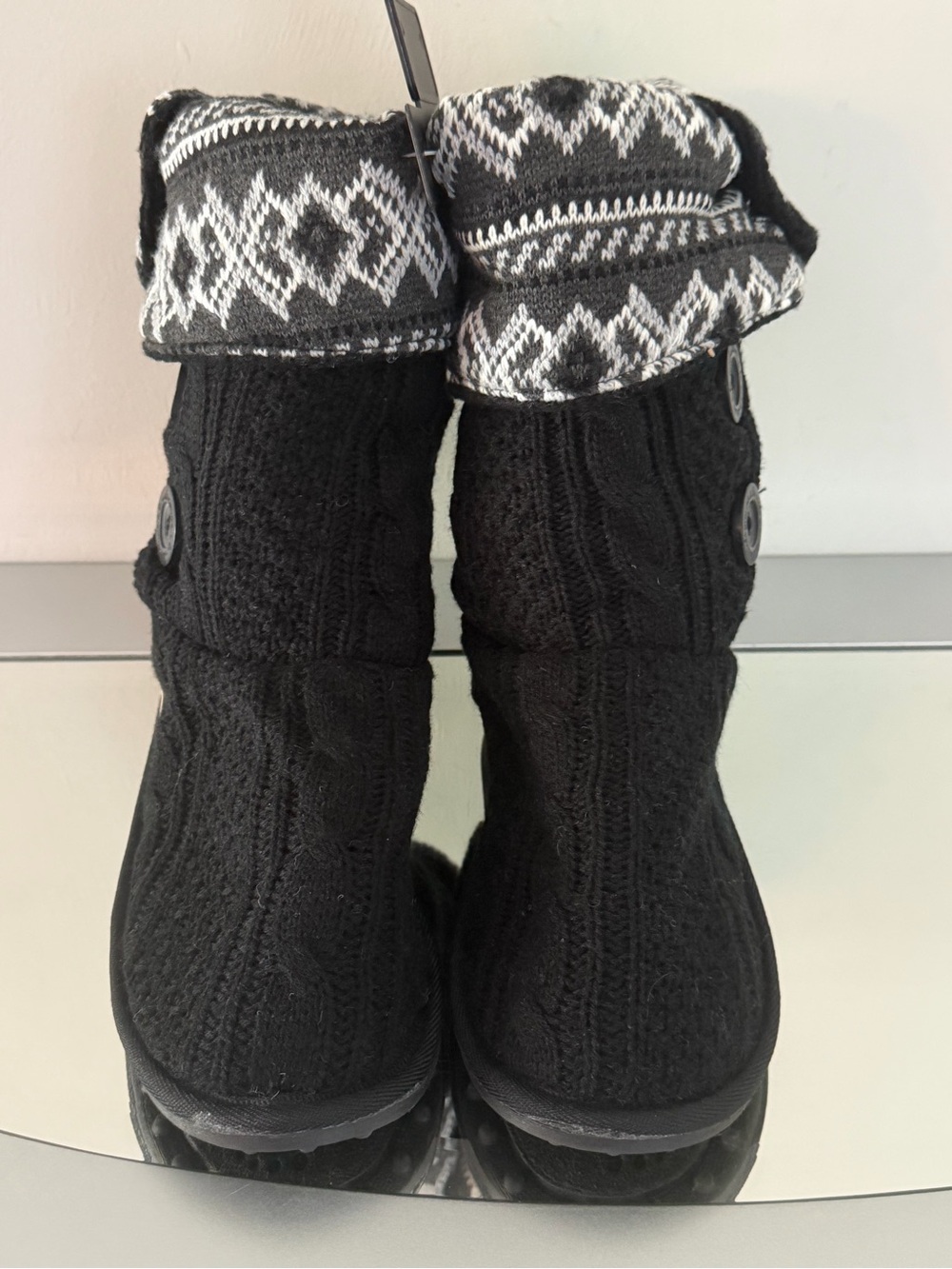 🆕 MUK LUKS À La Mode Sweater Boots Women’s Size 9 Black Knit High Slipper Boot - Picture 7 of 13